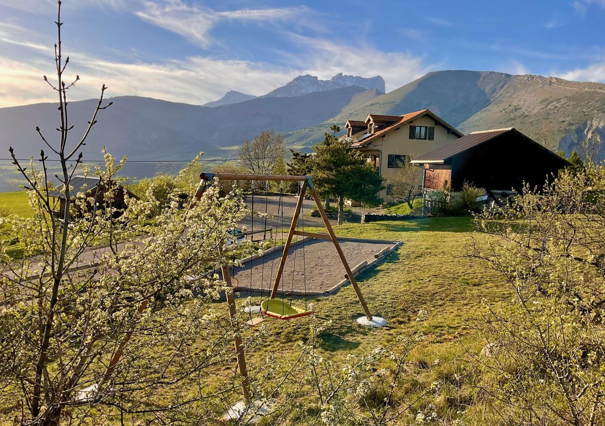 Le Sanctuaire Des Cimes Etoilees Apartment La Roche-des-Arnauds Luaran gambar